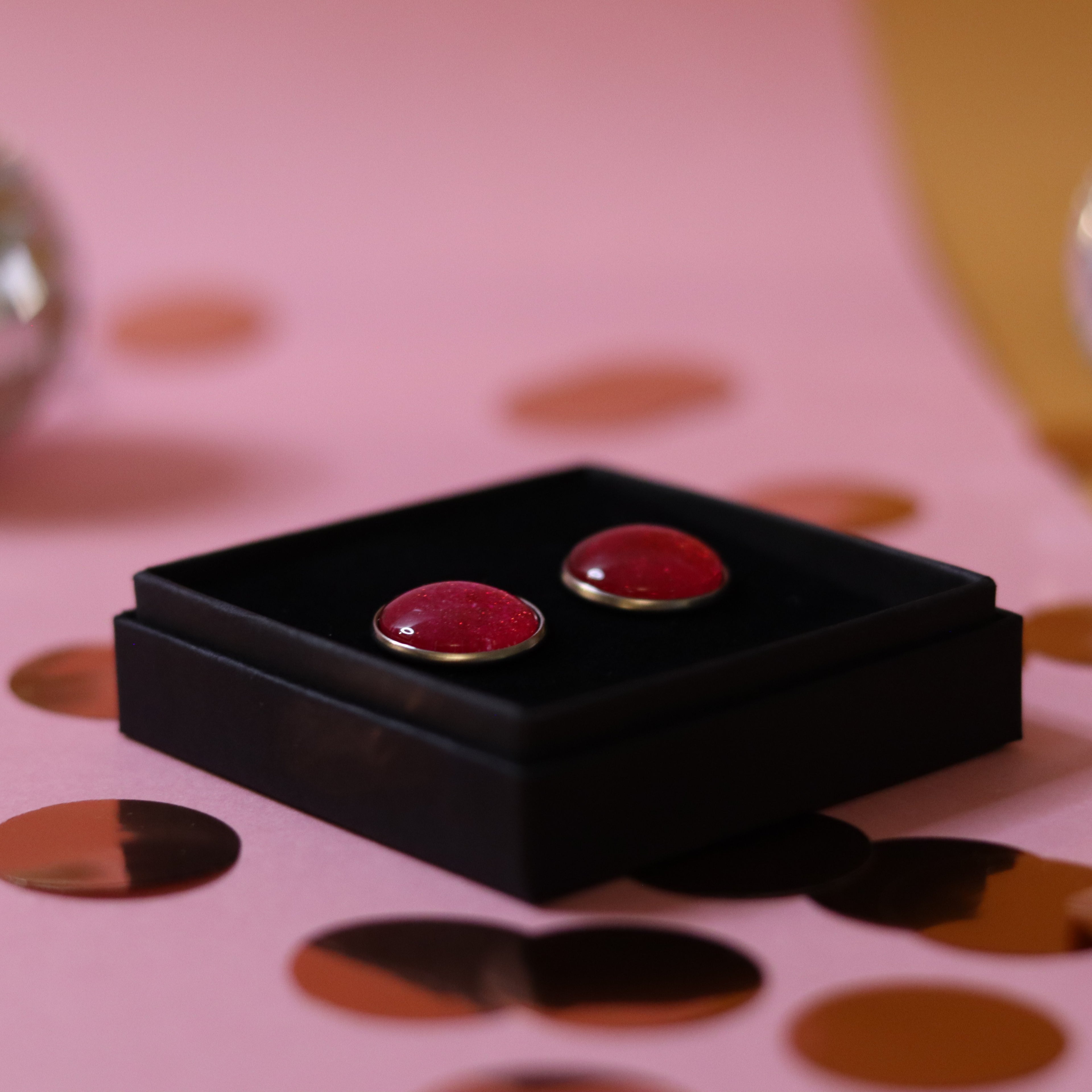 Säihke Nappikorvakorut