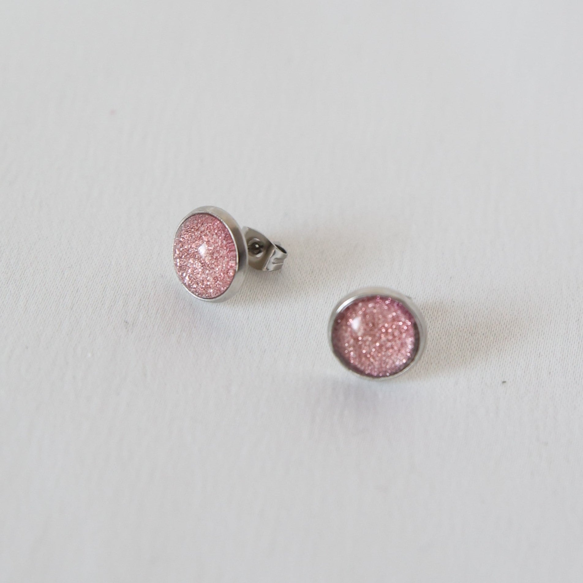 Mini Glitter Nappikorvakorut