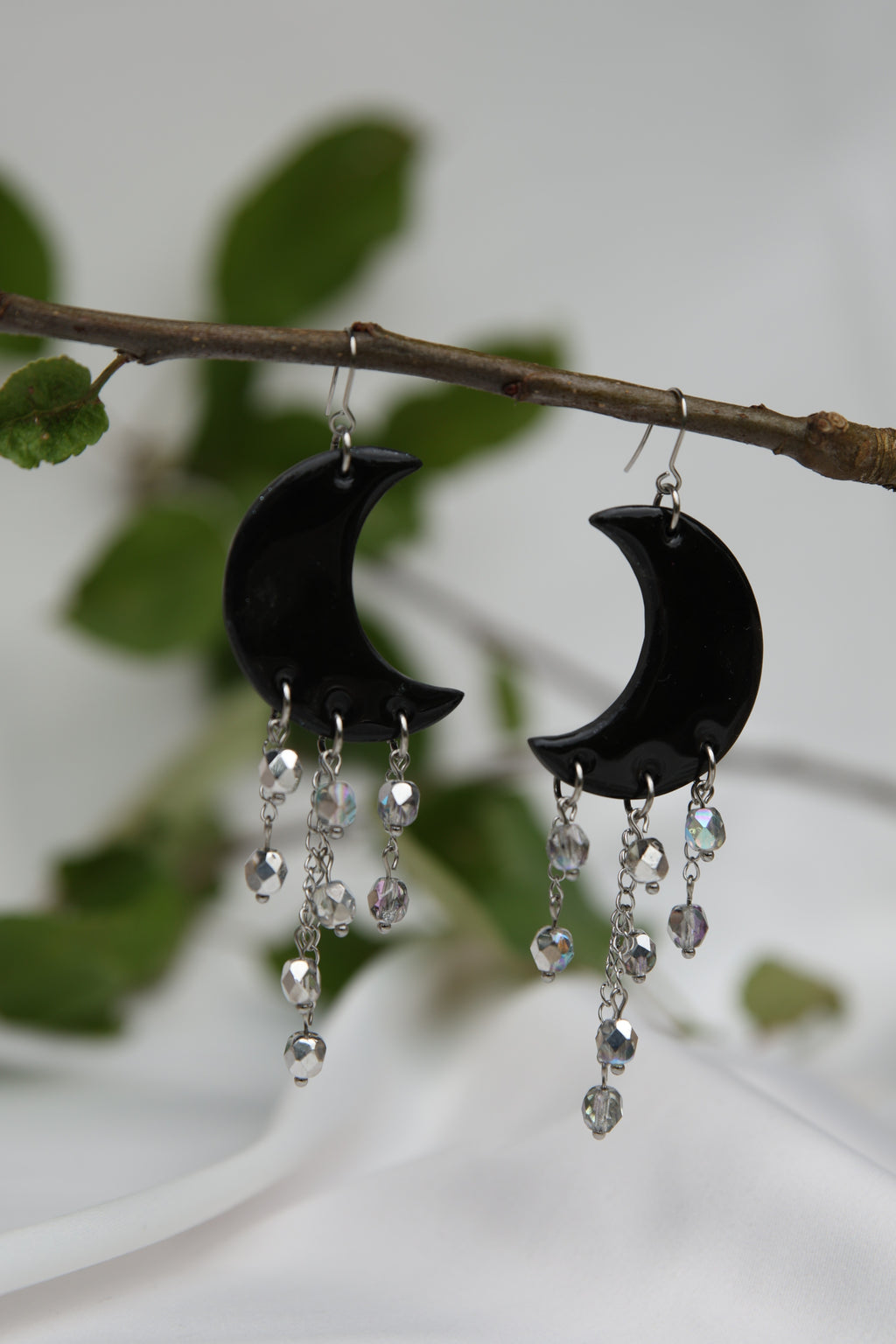Midnight Moon Korvakorut