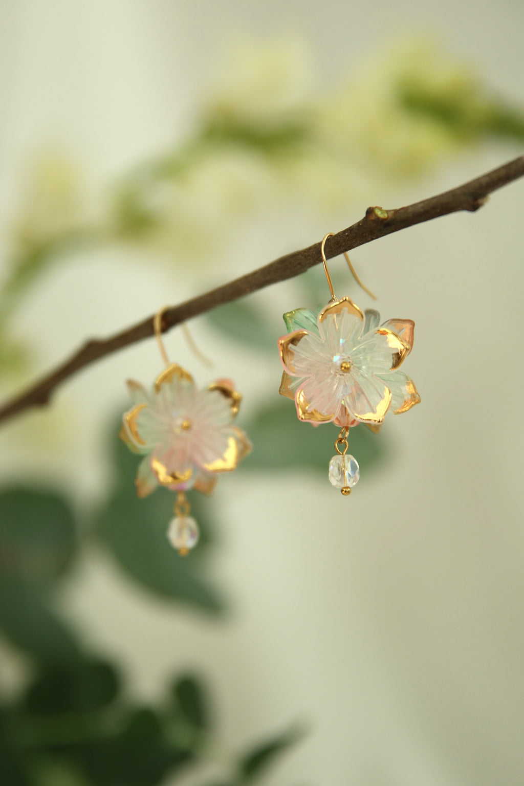 Fairy Blossom Akryylikukkakorvakorut