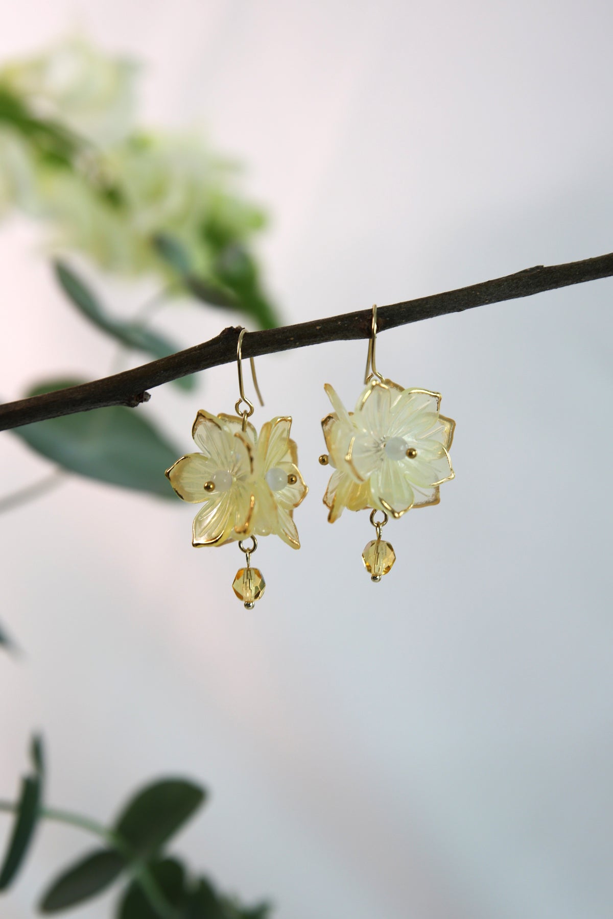 Fairy Blossom Akryylikukkakorvakorut